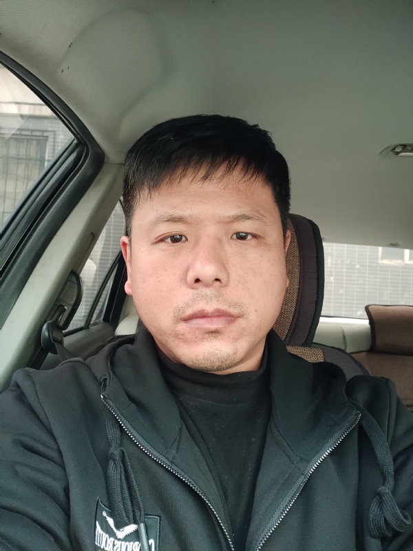 田立城的第一张照片--南充相亲服务中心