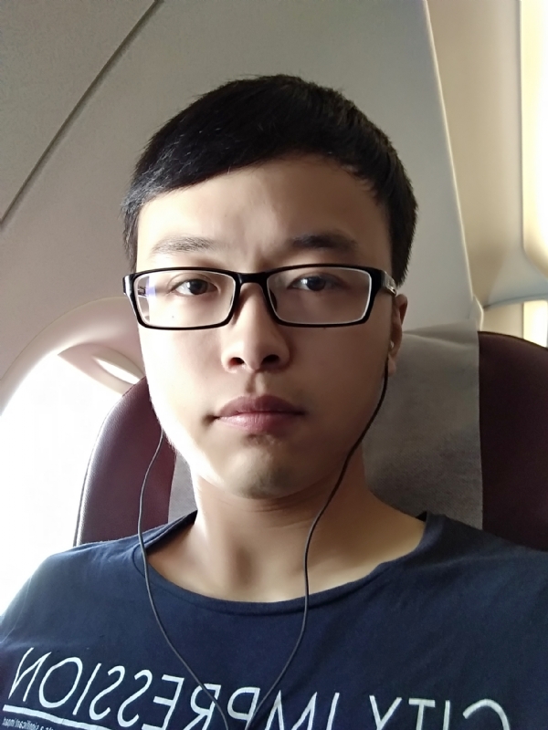 在水一方的第一张照片--南充相亲服务中心