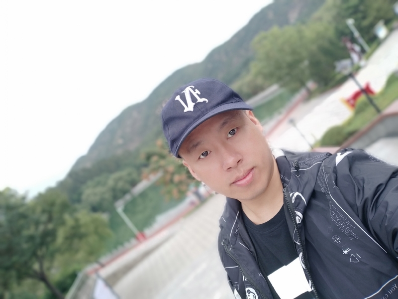 阳光的第一张照片--南充相亲服务中心