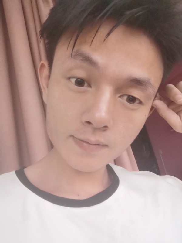 一一得一的第一张照片--南充相亲服务中心