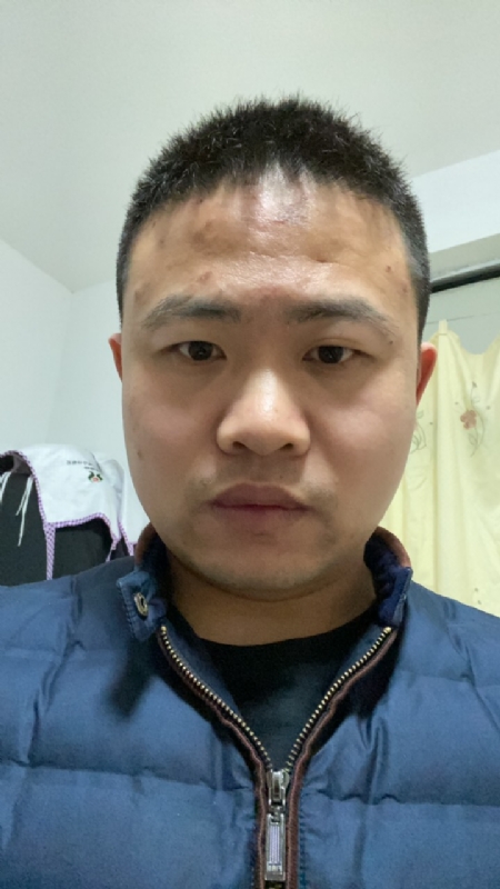 苹果的第一张照片--南充相亲服务中心