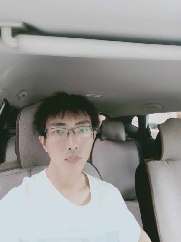 阳光大男孩的第一张照片--南充相亲服务中心