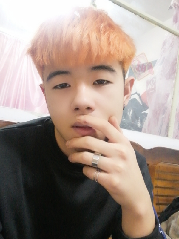 钟宇诗的第一张照片--南充相亲服务中心