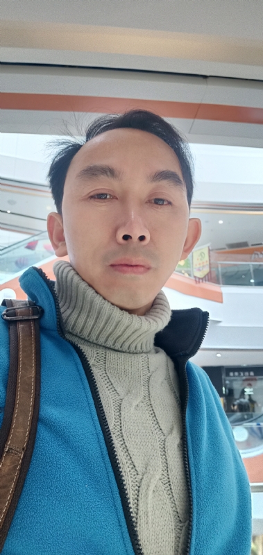 峤哥的第一张照片--南充相亲服务中心