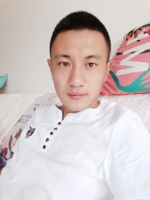 海阔天空的第一张照片--南充相亲服务中心