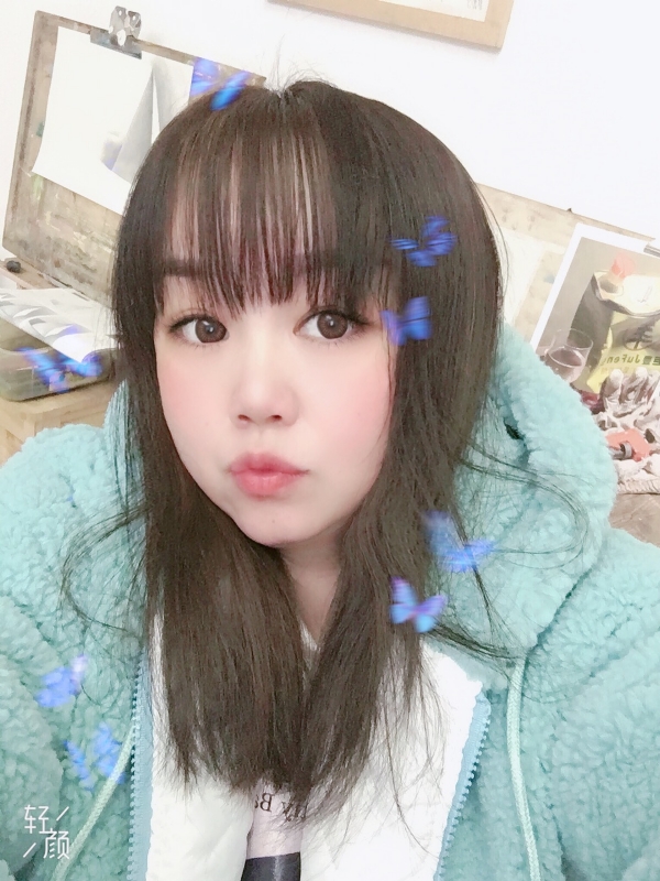 画画宝贝的第一张照片--南充相亲服务中心