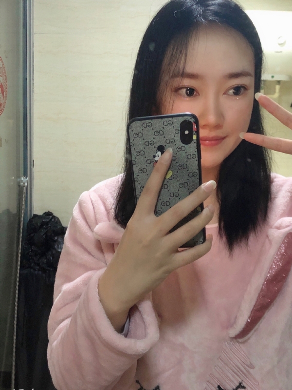 叶落知秋的第一张照片--南充相亲服务中心
