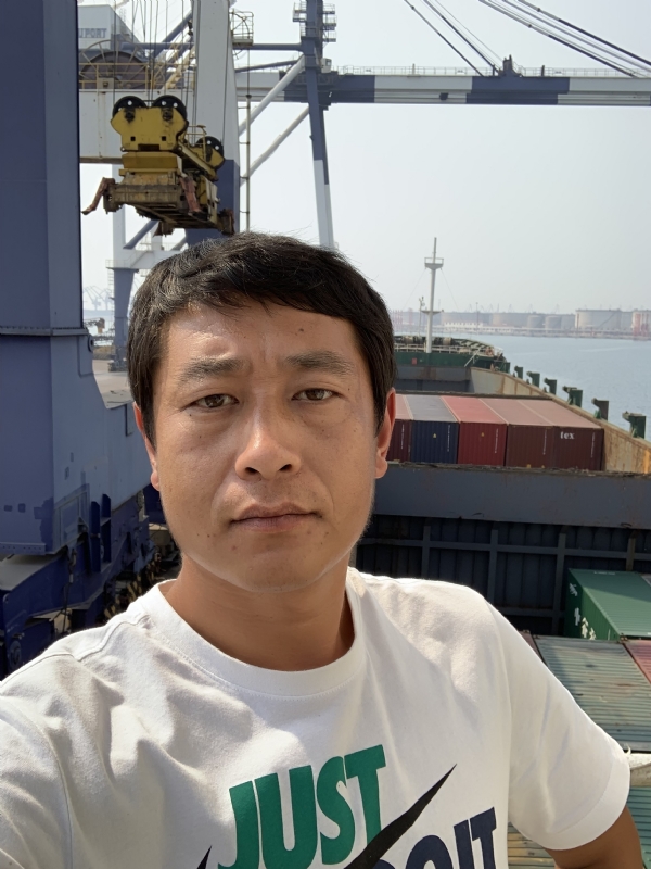 山野娴人的第一张照片--南充相亲服务中心