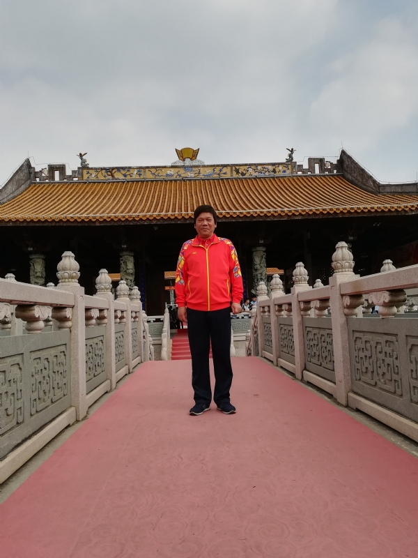 红尘老生的第一张照片--南充相亲服务中心