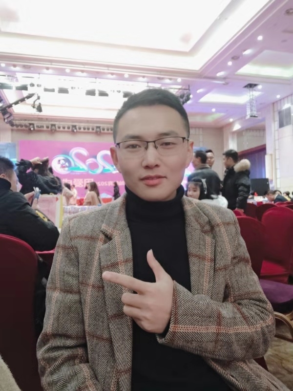遇见不一样的自己的第一张照片--南充相亲服务中心