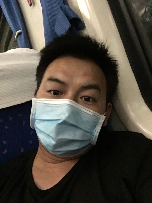 换掉发型的第一张照片--南充相亲服务中心