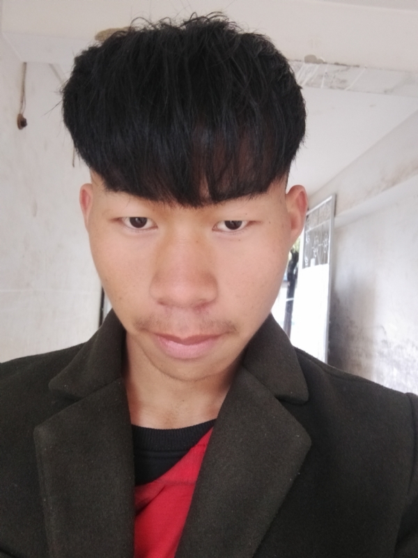 少年不在少的第二张照片--南充相亲服务中心
