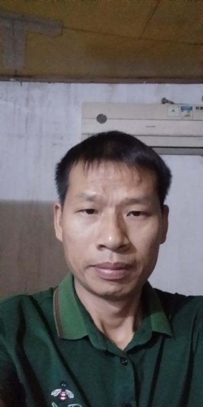 执着跋涉的第三张照片--南充相亲服务中心