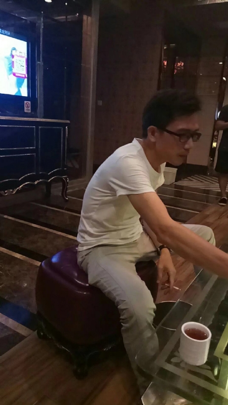 期待缘分的第一张照片--南充相亲服务中心