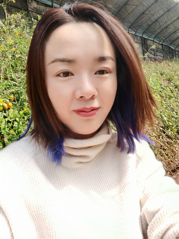 欣欣向荣的第一张照片--南充相亲服务中心