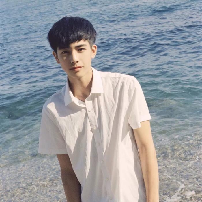 啊巴啊巴的第一张照片--南充相亲服务中心