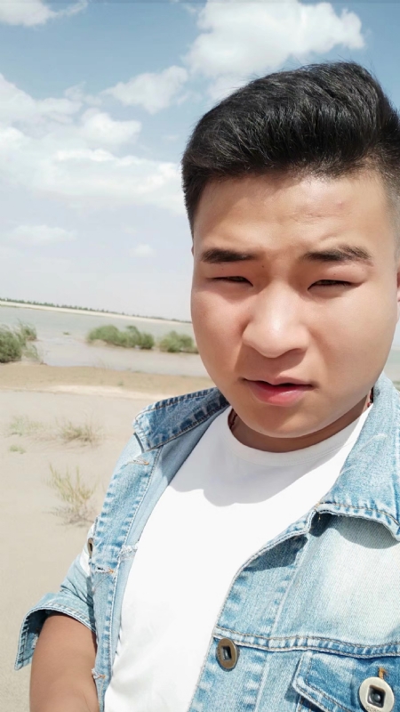 王强的第一张照片--南充相亲服务中心