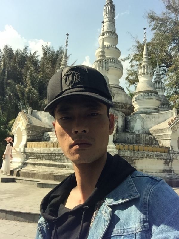 非诚勿扰的第一张照片--南充相亲服务中心