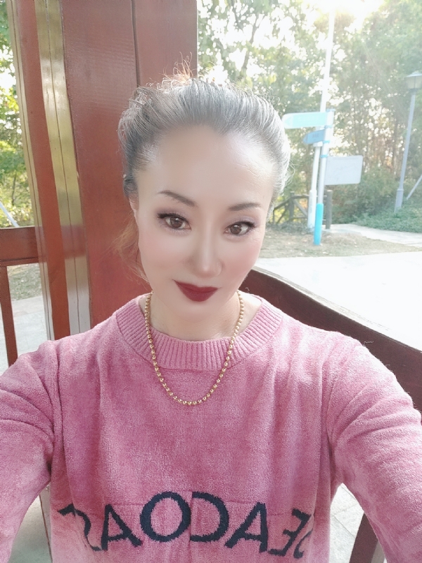 燕子的第五张照片--南充相亲服务中心
