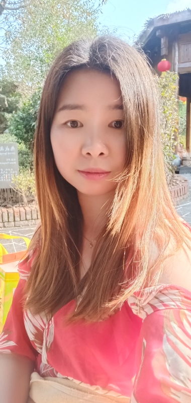 赫赫的第一张照片--南充相亲服务中心