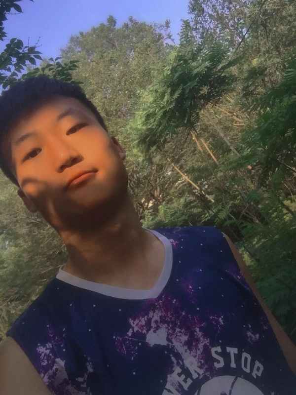 夏日的第一张照片--南充相亲服务中心
