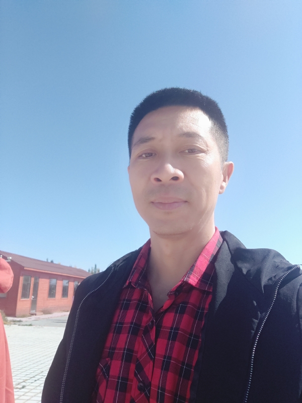 风滚草的坚持的第一张照片--南充相亲服务中心