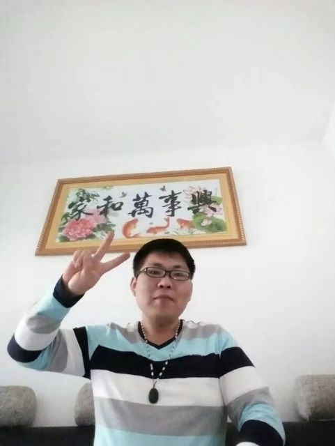 快乐就好的第一张照片--南充相亲服务中心