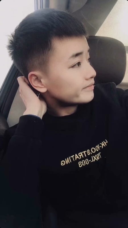 锁洋的第一张照片--南充相亲服务中心