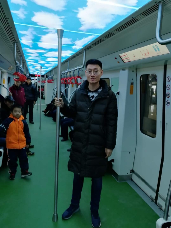 朱利安的第三张照片--南充相亲服务中心