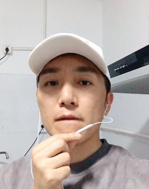 简单人生的第一张照片--南充相亲服务中心