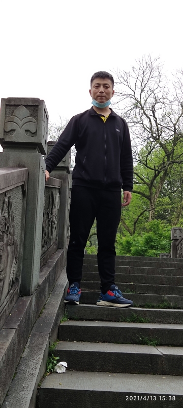 翁的第一张照片--南充相亲服务中心