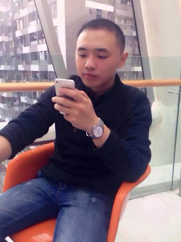 一个人的第一张照片--南充相亲服务中心