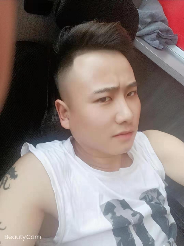 上善若水的第二张照片--南充相亲服务中心