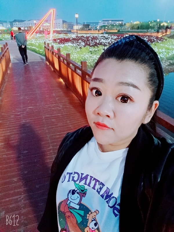 孙晓雪的第一张照片--南充相亲服务中心