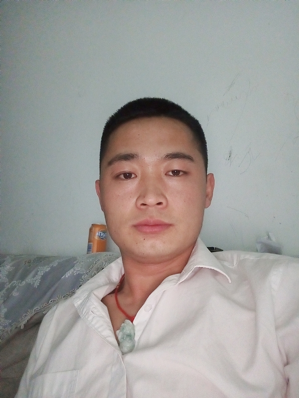 也许太年轻的第一张照片--南充相亲服务中心