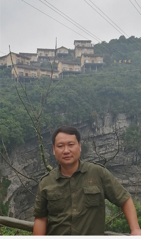 迷彩人生的第一张照片--南充相亲服务中心