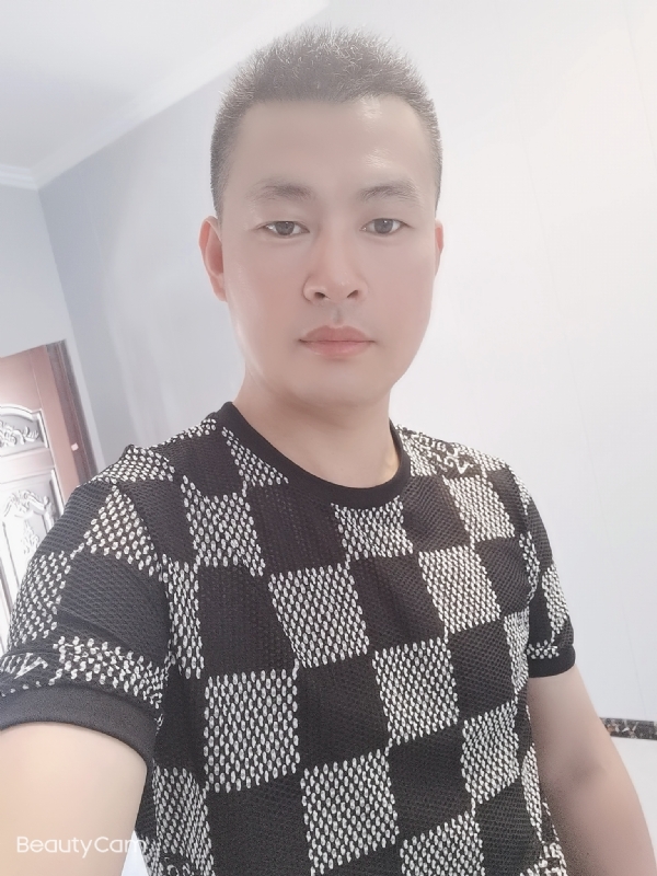 快乐无罪的第一张照片--南充相亲服务中心