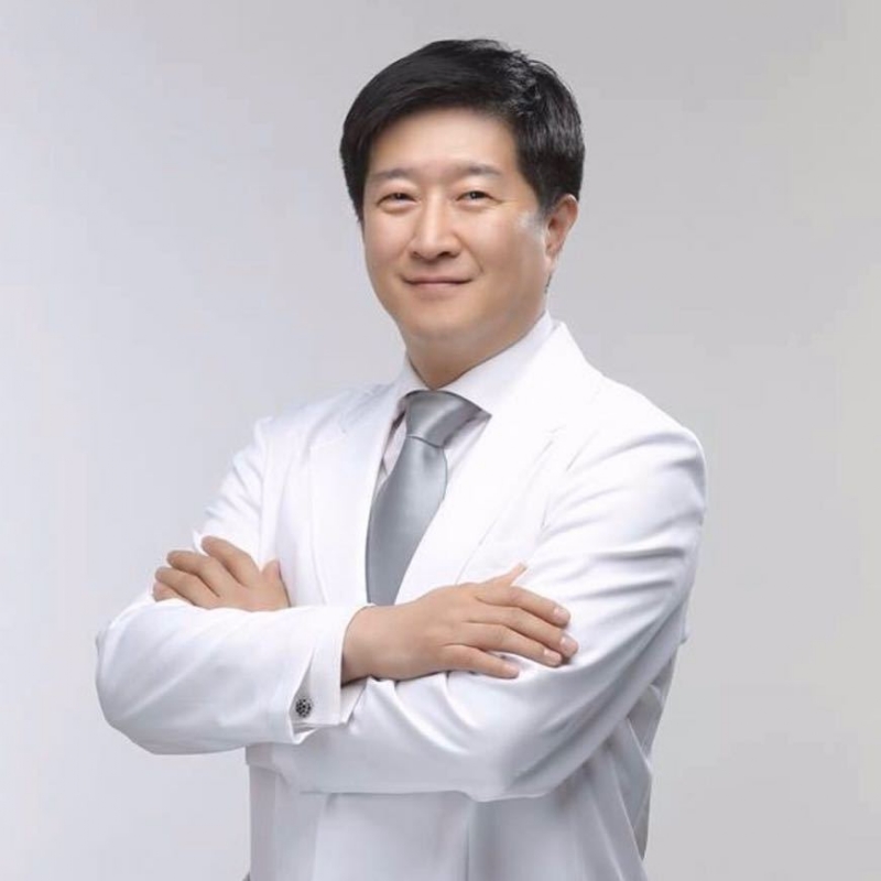 王伟的第五张照片--南充相亲服务中心