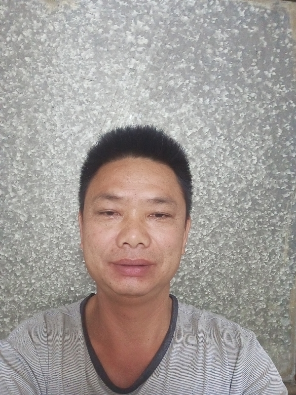 白茫茫的第一张照片--南充相亲服务中心