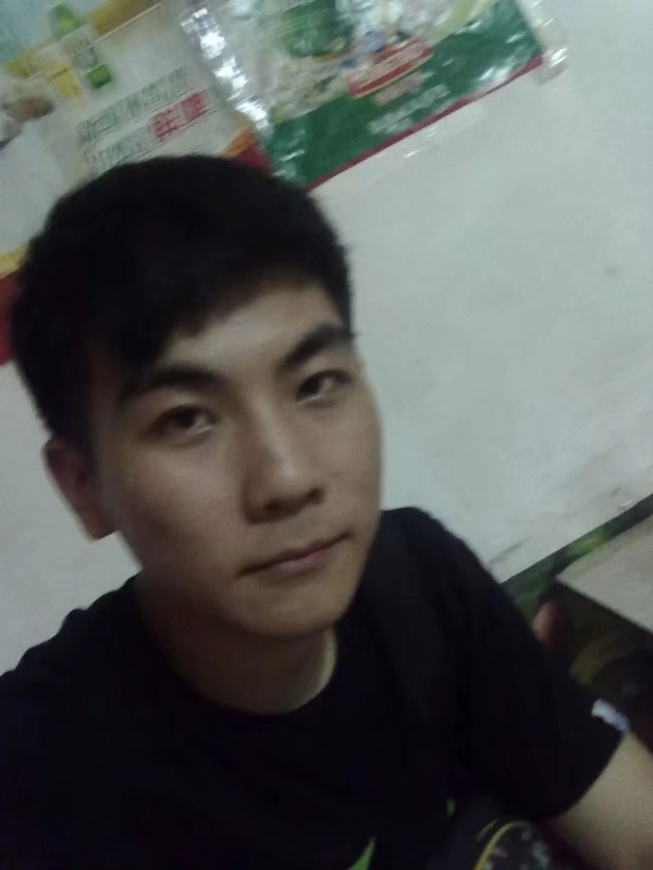 蜡笔小新的第三张照片--南充相亲服务中心