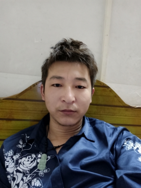 时光的第一张照片--南充相亲服务中心