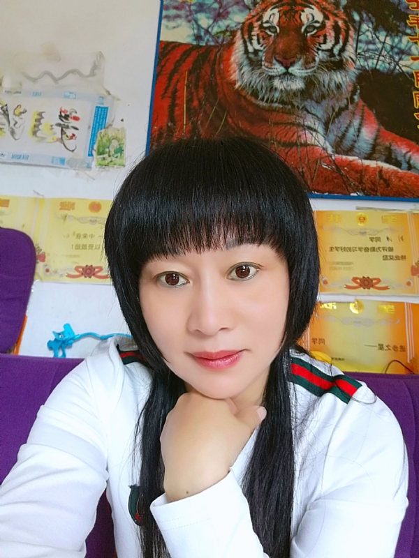 金鱼儿的第二张照片--南充相亲服务中心