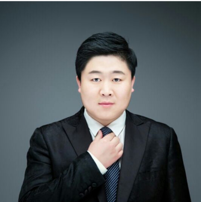 迷途小书童的第一张照片--南充相亲服务中心