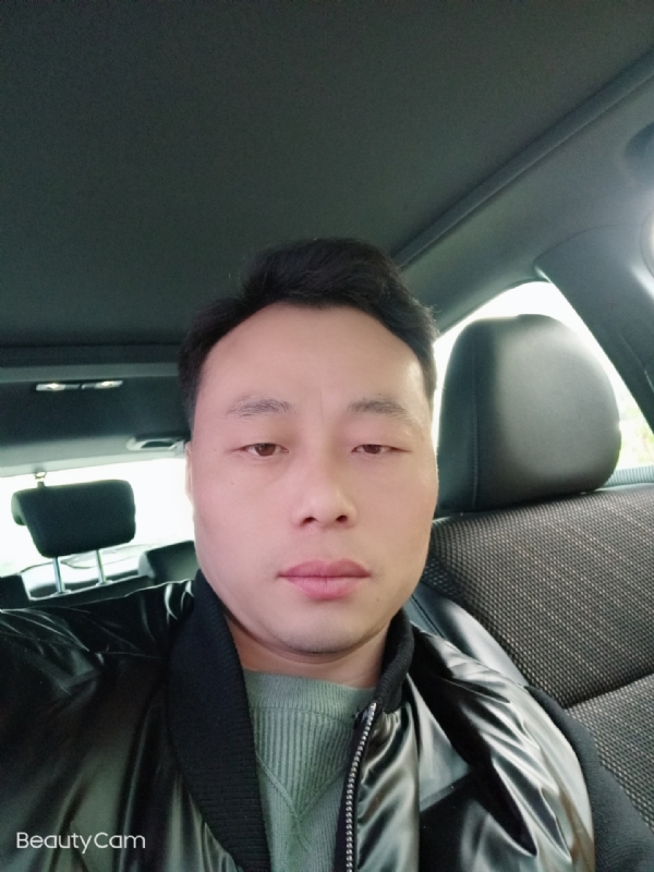 放飞的羊的第二张照片--南充相亲服务中心