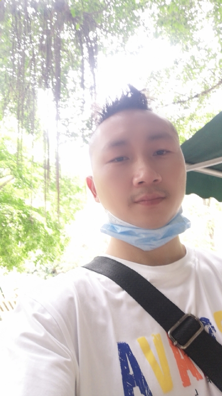 守望幸福的第一张照片--南充相亲服务中心