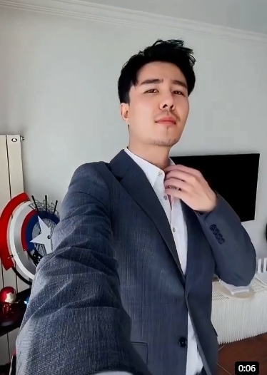 孤獨一郎的第一张照片--南充相亲服务中心