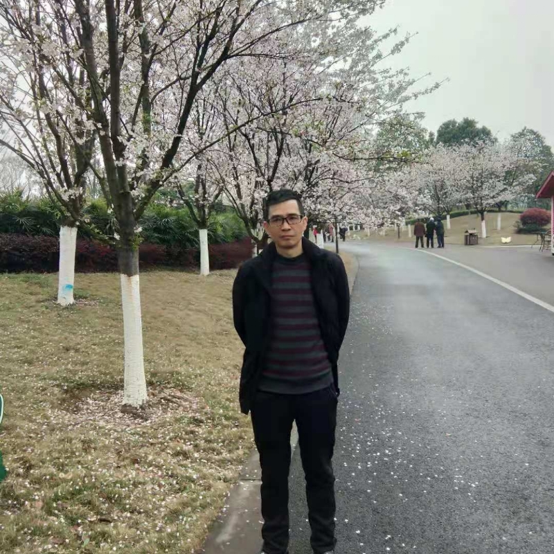 痴心爱人的第一张照片--南充相亲服务中心