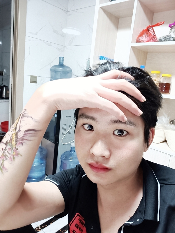 一纸荒年的第一张照片--南充相亲服务中心
