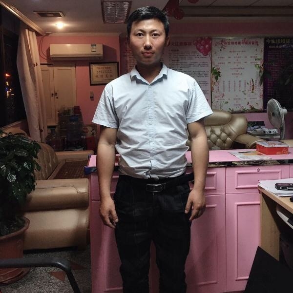 健华的第一张照片--南充相亲服务中心