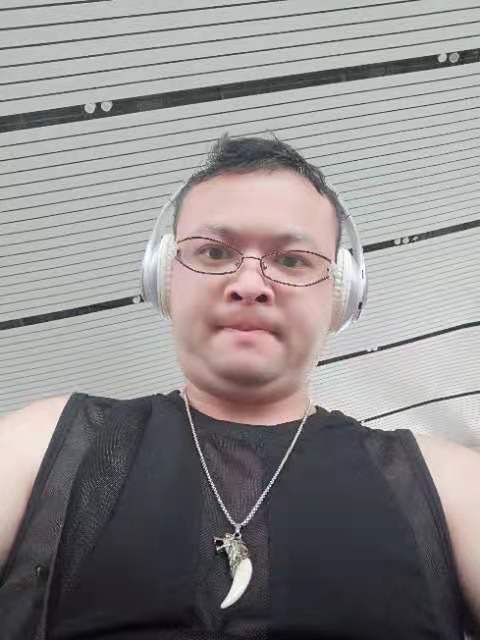 醉叶孤城的第一张照片--南充相亲服务中心